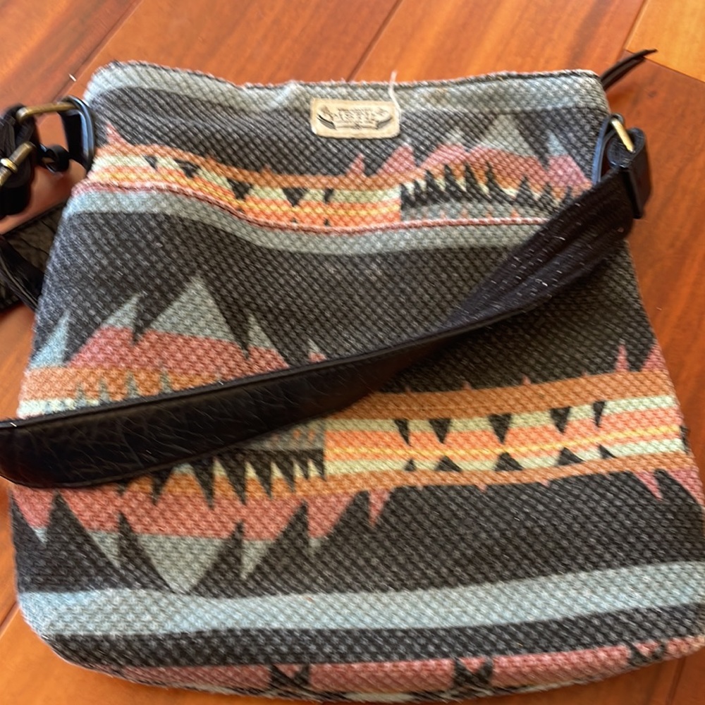 PISTIL HANDBAG - Picture 5 of 12